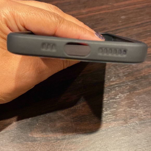 iPhone 11 Pro Case - Picture 3 of 4